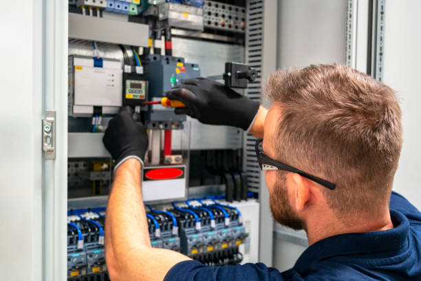 Best 24-Hour Electrician  in Quincy, IL